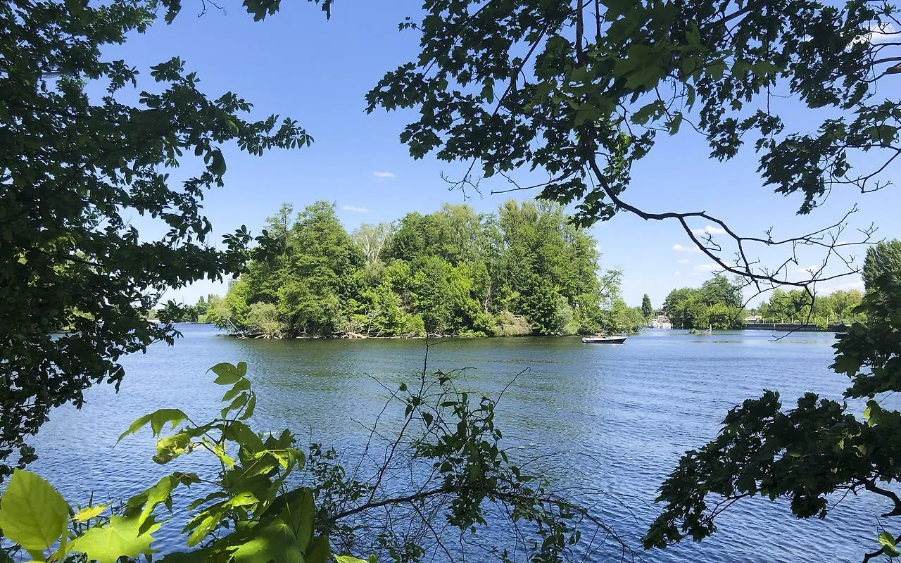 Park Penthouses Insel Eiswerder Berlin 4*,