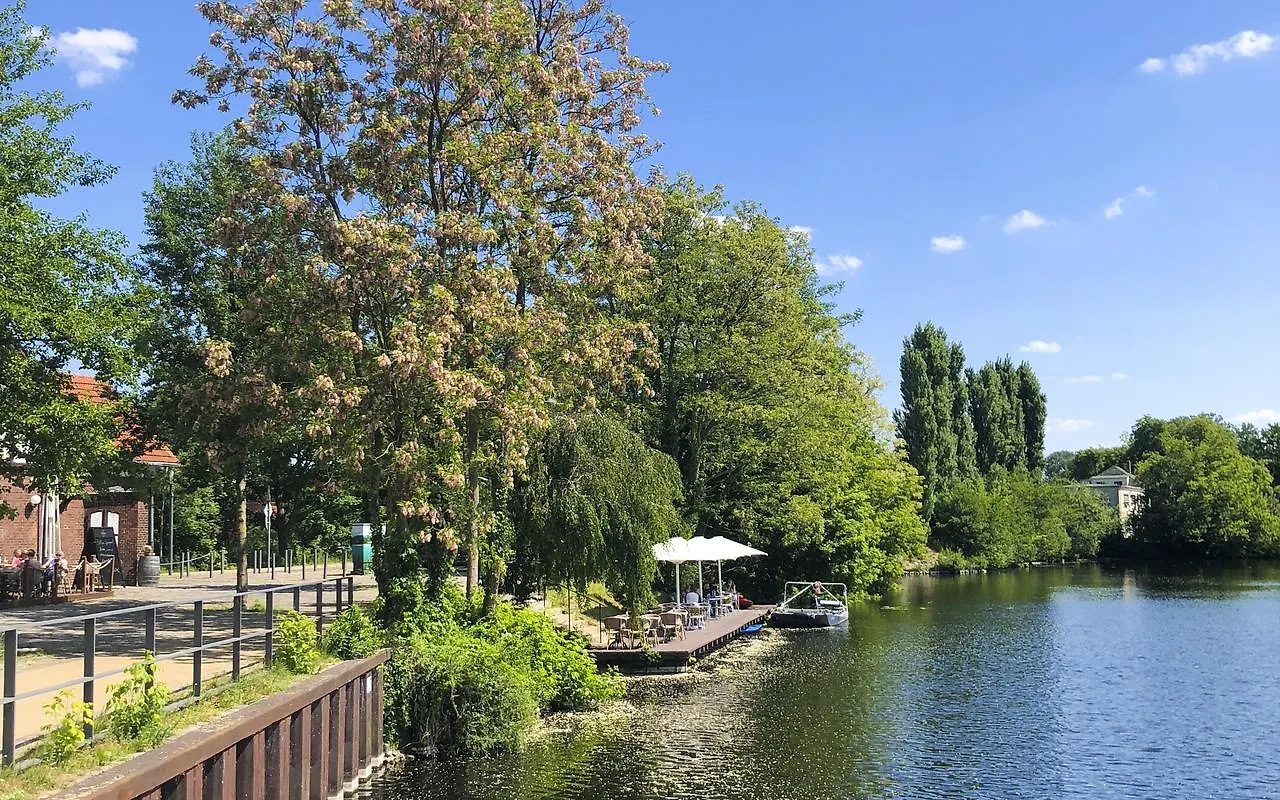 Aparthotel Park Penthouses Insel Eiswerder By Suite030 Berlin